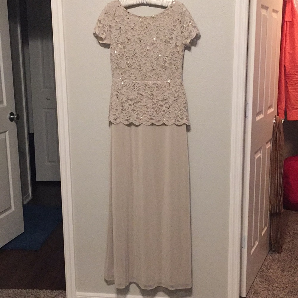 Elegant dress